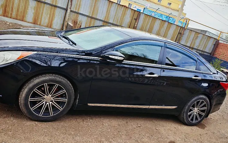 Hyundai Sonata 2013 года за 6 000 000 тг. в Астана