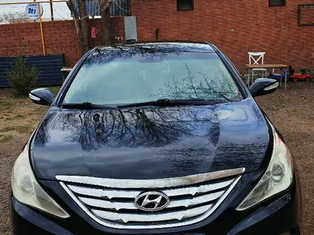 Hyundai Sonata 2013 года за 6 000 000 тг. в Астана – фото 2