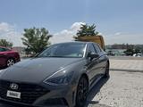Hyundai Sonata 2020 года за 8 500 000 тг. в Актау – фото 3