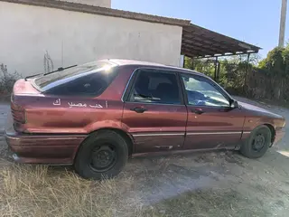 Mitsubishi Galant