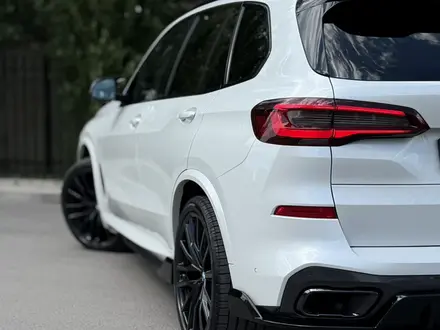 BMW X5 2022 года за 45 000 000 тг. в Астана – фото 16