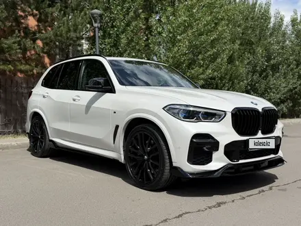 BMW X5 2022 года за 45 000 000 тг. в Астана – фото 9