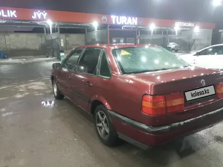 Volkswagen Passat 1995 года за 1 000 000 тг. в Шымкент – фото 4