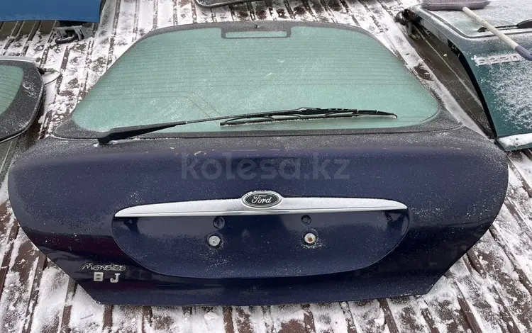 Ford Mondeo крышка багажника за 1 777 тг. в Актобе