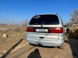 Volkswagen Sharan 1998 годаүшін1 900 000 тг. в Алматы – фото 3