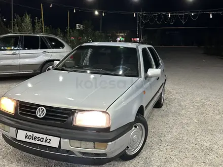 Volkswagen Vento 1994 года за 1 700 000 тг. в Шымкент – фото 9