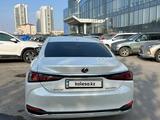 Lexus ES 250 2021 года за 22 000 000 тг. в Шымкент – фото 5