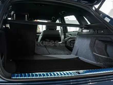 Audi Q8 e-tron 55 S line 2023 года за 37 360 000 тг. в Алматы – фото 13
