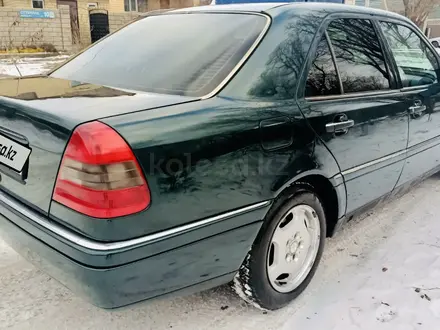 Mercedes-Benz C 200 1995 года за 1 750 000 тг. в Астана – фото 3