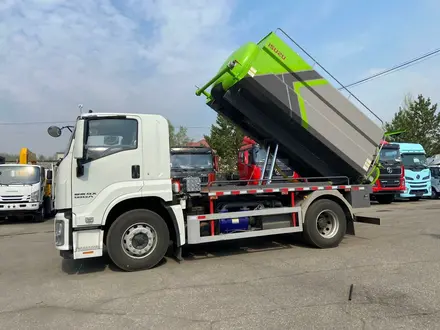Isuzu  Илосос с гидроразмывом 12 м каналопромывочная 2026 года за 31 000 000 тг. в Алматы – фото 30