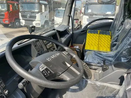 Isuzu  Илосос с гидроразмывом 12 м каналопромывочная 2026 года за 31 000 000 тг. в Алматы – фото 36