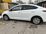 Hyundai Solaris 2018 года за 6 100 000 тг. в Алматы – фото 4