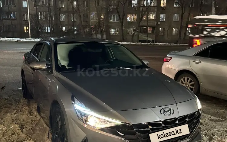 Hyundai Elantra 2023 года за 10 000 000 тг. в Астана