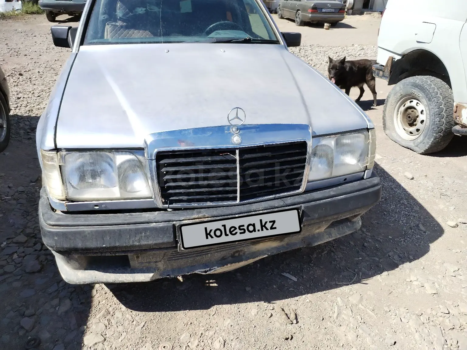 Mercedes-Benz E-Class, 1992