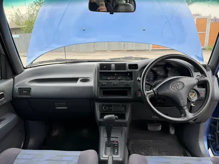 Toyota RAV4 1996 года за 3 500 000 тг. в Алматы – фото 12