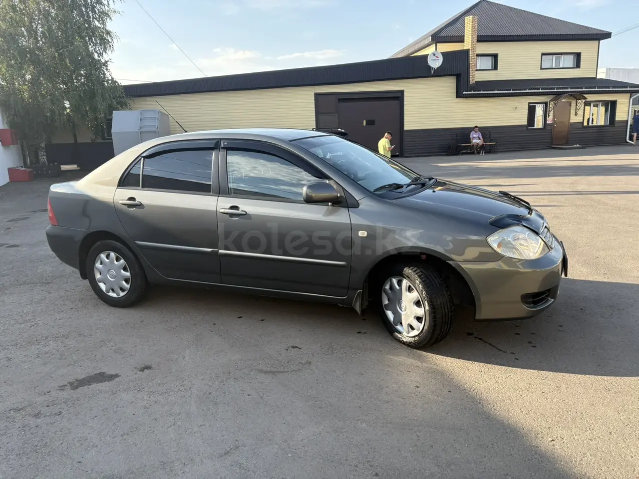 Toyota Corolla, 2005