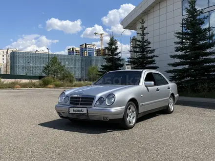 Mercedes-Benz E 230 1997 года за 2 350 000 тг. в Караганда