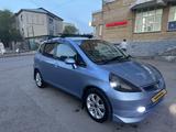 Honda Fit 2001 годаfor2 100 000 тг. в Астана – фото 2