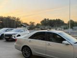 Toyota Camry 2003 года за 4 800 000 тг. в Алматы – фото 2