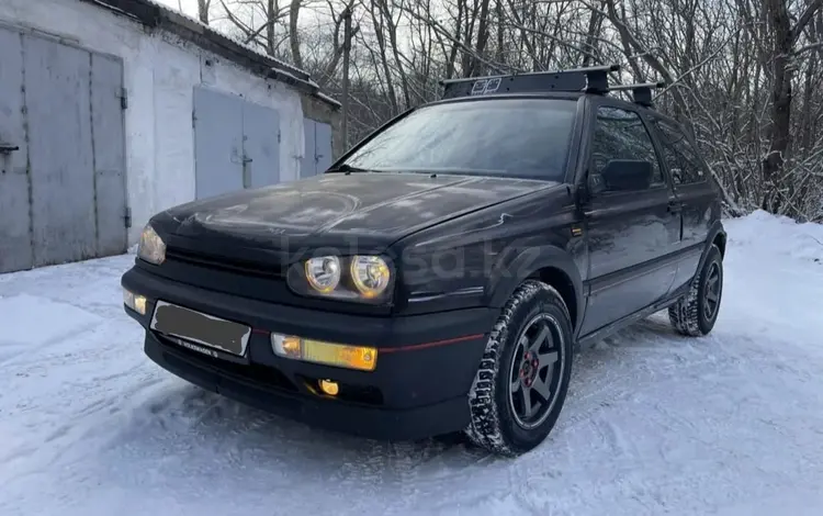 Volkswagen Golf 1993 годаүшін1 500 000 тг. в Караганда