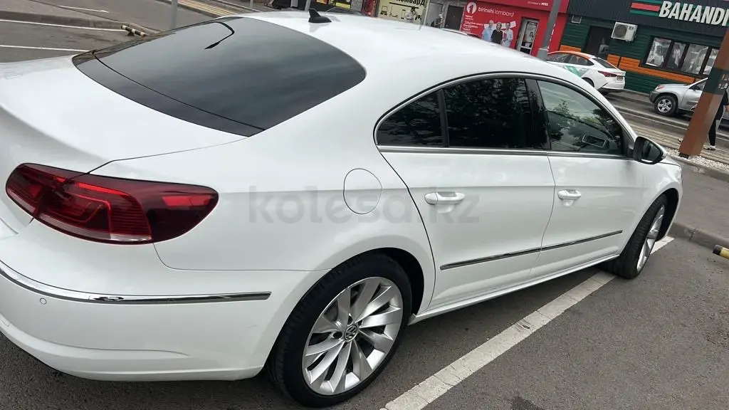Volkswagen Passat, 2015