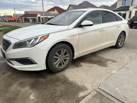 Hyundai Sonata 2016 года за 6 000 000 тг. в Уральск – фото 4