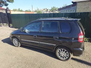 Mitsubishi Space Star, 2002