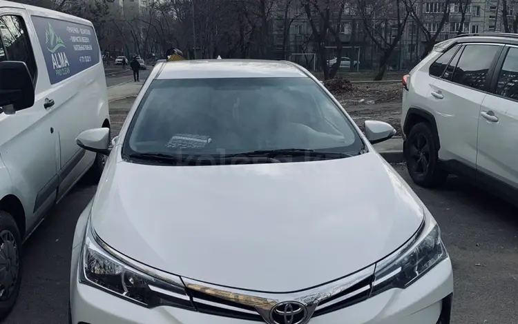 Toyota Corolla 2017 годаfor8 260 000 тг. в Алматы