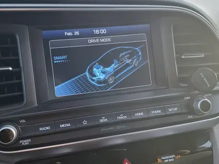 Hyundai Elantra 2019 года за 6 000 000 тг. в Атырау – фото 4