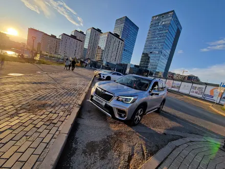 Subaru Forester 2019 года за 14 500 000 тг. в Астана – фото 2