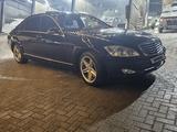 Mercedes-Benz S 550 2007 года за 8 000 000 тг. в Алматы