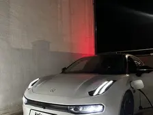 Zeekr 001, 2023