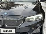 BMW i3 2022 года за 17 300 000 тг. в Алматы – фото 2