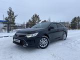 Toyota Camry 2015 года за 10 590 000 тг. в Костанай