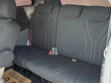 Toyota Sienna 2010 года за 8 500 000 тг. в Атырау – фото 12