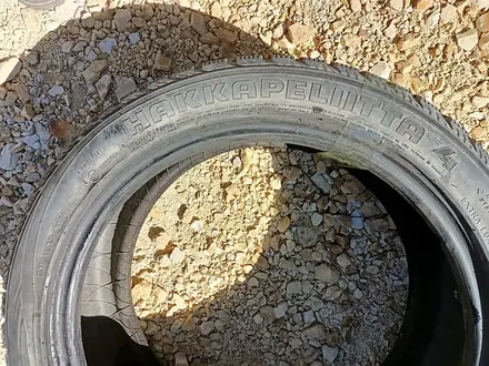 Две шины 205/50 R17 — "Nokian Hakkapeliitta-4" (Финляндия), зимни за 25 000 тг. в Астана – фото 4