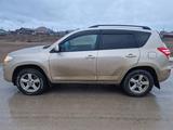 Toyota RAV4 2011 года за 8 300 000 тг. в Атырау – фото 3