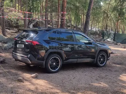 Toyota RAV4 2020 года за 15 400 000 тг. в Кокшетау – фото 3
