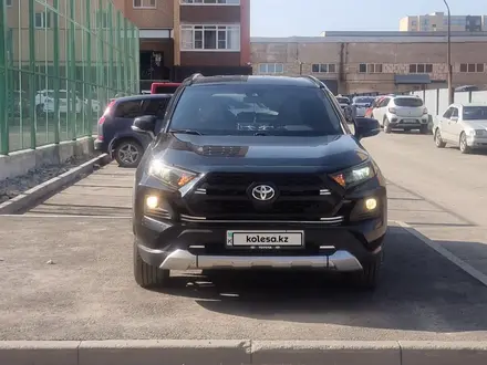 Toyota RAV4 2020 года за 15 400 000 тг. в Кокшетау – фото 17