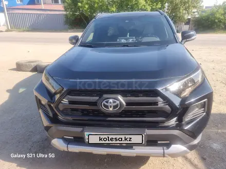 Toyota RAV4 2020 года за 15 400 000 тг. в Кокшетау – фото 8
