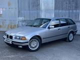 BMW 318 1997 годаfor3 200 000 тг. в Уральск