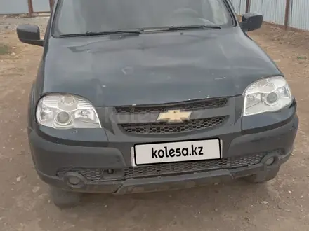 Chevrolet Niva 2010 года за 800 000 тг. в Атырау