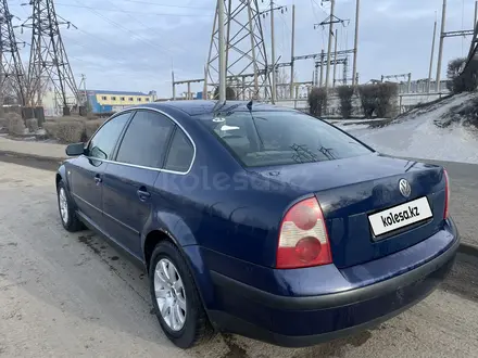 Volkswagen Passat 2002 года за 2 600 000 тг. в Уральск – фото 4