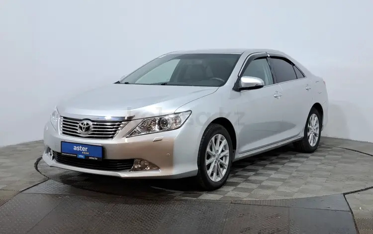 Toyota Camry 2012 годаүшін9 990 000 тг. в Астана