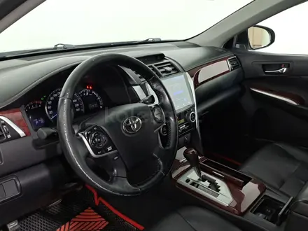 Toyota Camry 2012 года за 9 990 000 тг. в Астана – фото 18