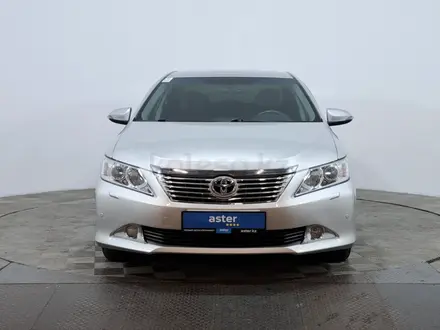Toyota Camry 2012 года за 9 990 000 тг. в Астана – фото 2