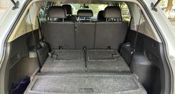 Volkswagen Tiguan 2019 года за 10 500 000 тг. в Актобе – фото 4