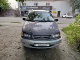 Toyota Ipsum 1997 года за 3 300 000 тг. в Алматы