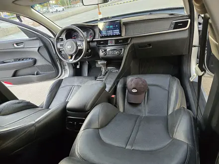 Kia K5 2015 года за 6 200 000 тг. в Алматы – фото 17
