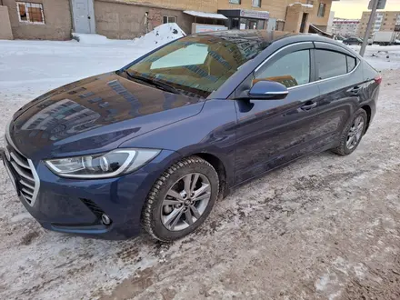 Hyundai Elantra 2018 года за 8 444 000 тг. в Астана – фото 3